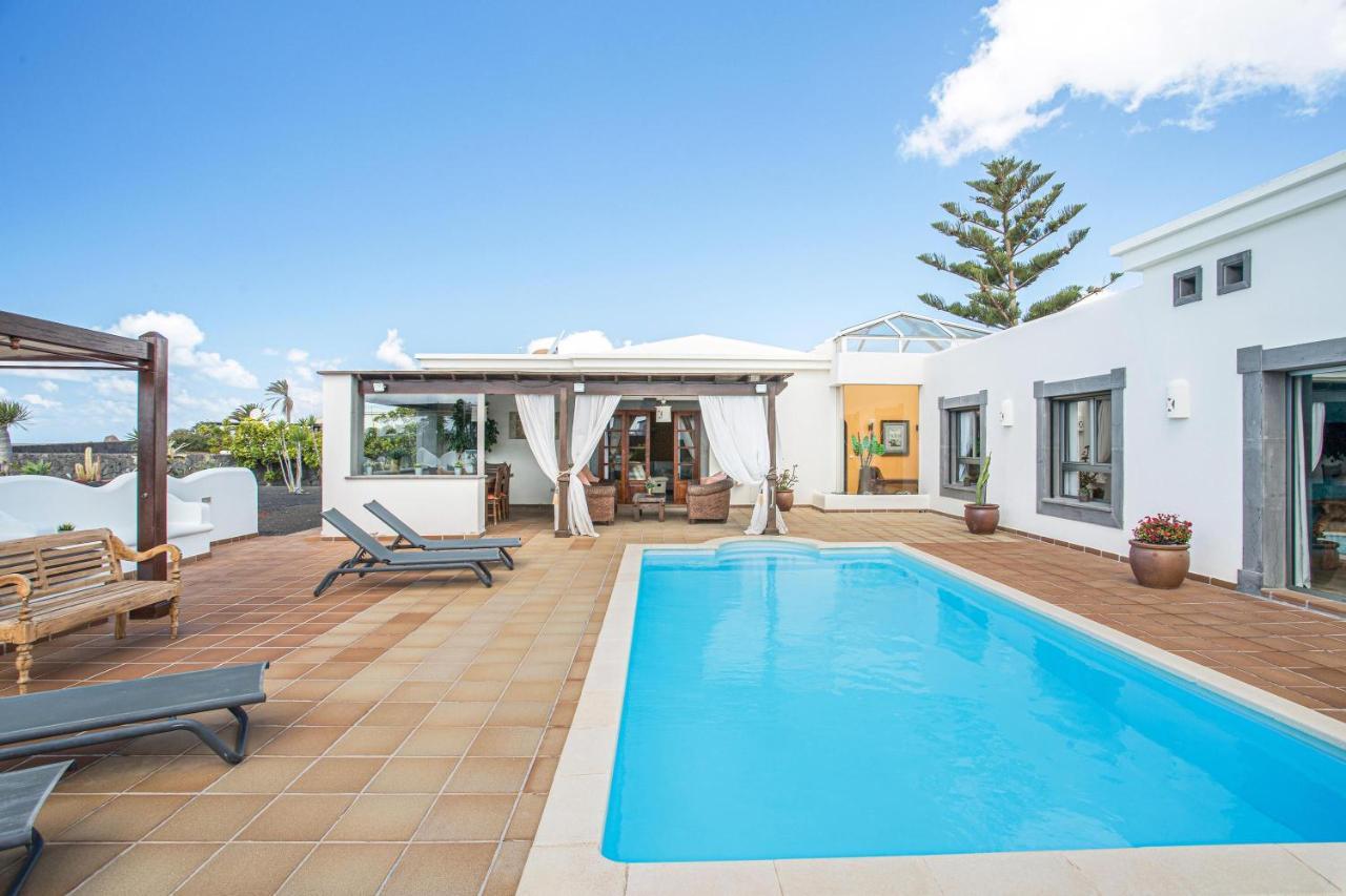 Villa Capricho Playa Blanca  Extérieur photo